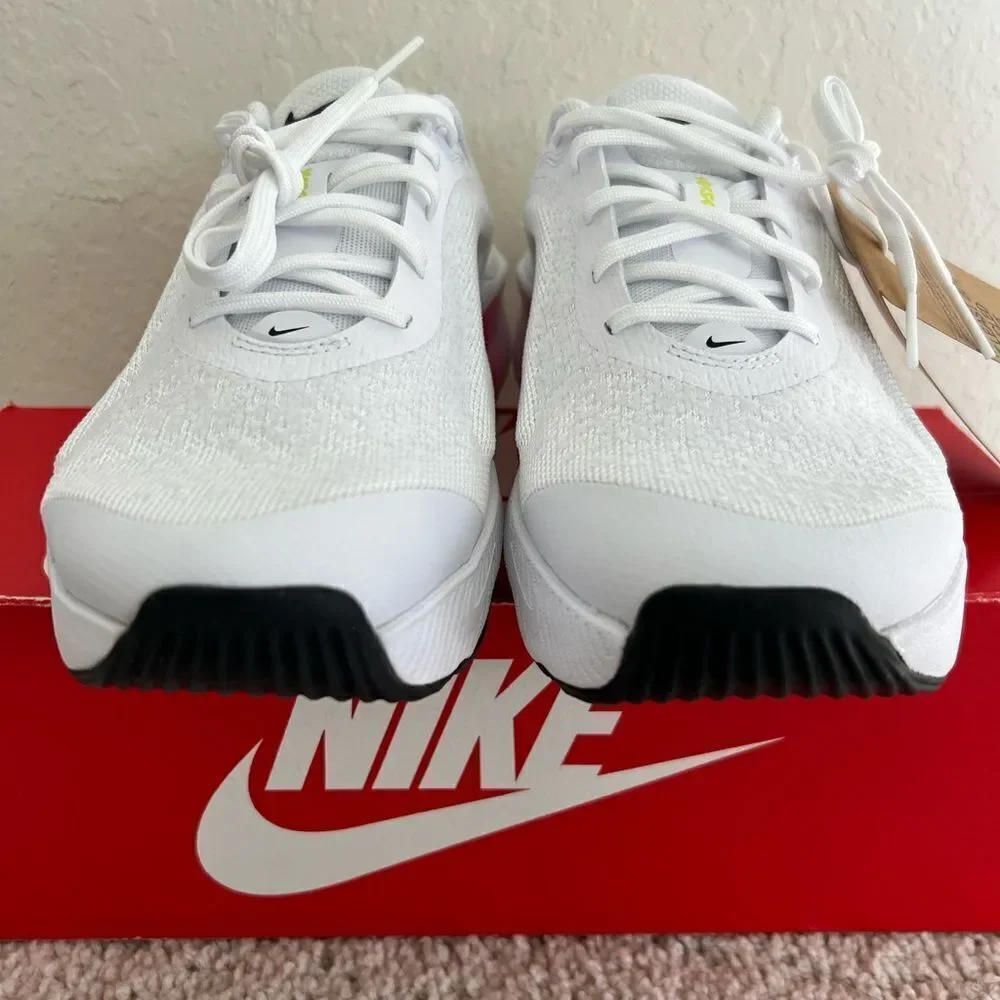 NIKE Women Versair White Black Cyber Volt